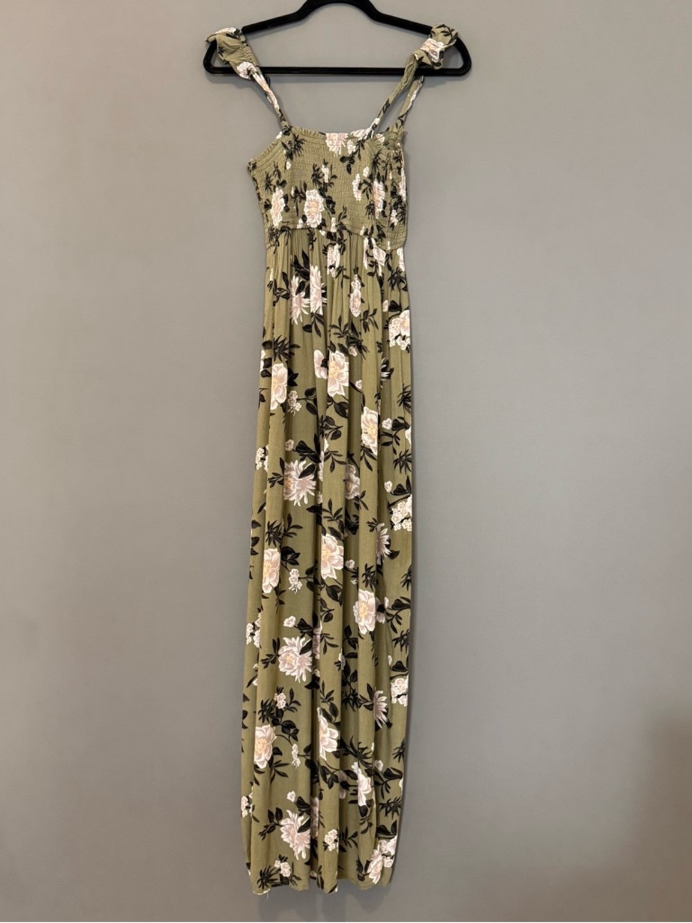 American Eagle Floral Smocked Maxi Dress Boho Cottagecore Olive Small - Picture 2 of 8